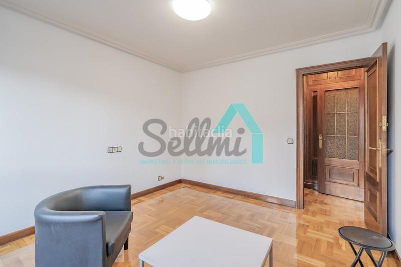 Foto 6e98824b-44e2-4ac1-8170-9091fc768345. Alquiler oficina en Salesas - Foncalada - Campoamor Oviedo