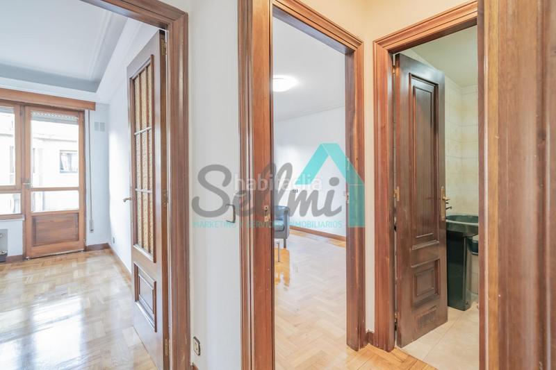 Foto 1cc8bc1e-e597-40ab-993a-997e84623c28. Lloguer oficina amb calefacció a Salesas - Foncalada - Campoamor Oviedo