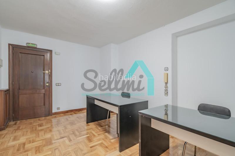 Foto 84aae68e-ec41-463e-91a8-57cebba04753. Lloguer oficina amb calefacció a Salesas - Foncalada - Campoamor Oviedo