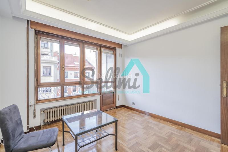 Foto 8a00c99c-04b8-4104-adca-406d326196b6. Lloguer oficina amb calefacció a Salesas - Foncalada - Campoamor Oviedo