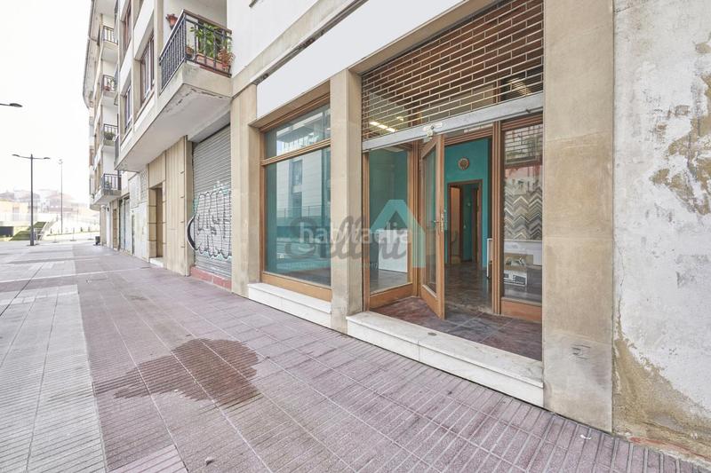 Foto acbd6890-1bc6-45ed-98a6-83f93fc553f5. Local comercial en El Postigo Oviedo