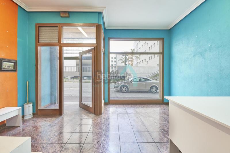 Foto 44ef645e-e901-4159-9895-5af8e0889448. Locale commerciale in El Postigo Oviedo