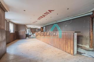 Local Comercial en Calle Gascona