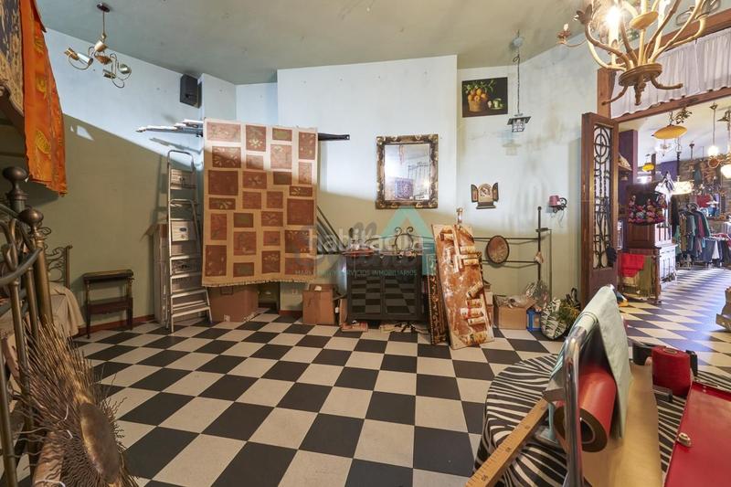 Foto 2db07e23-12b2-4e27-8f90-187a57252e73. Locale commerciale con riscaldamento in Sama Langreo