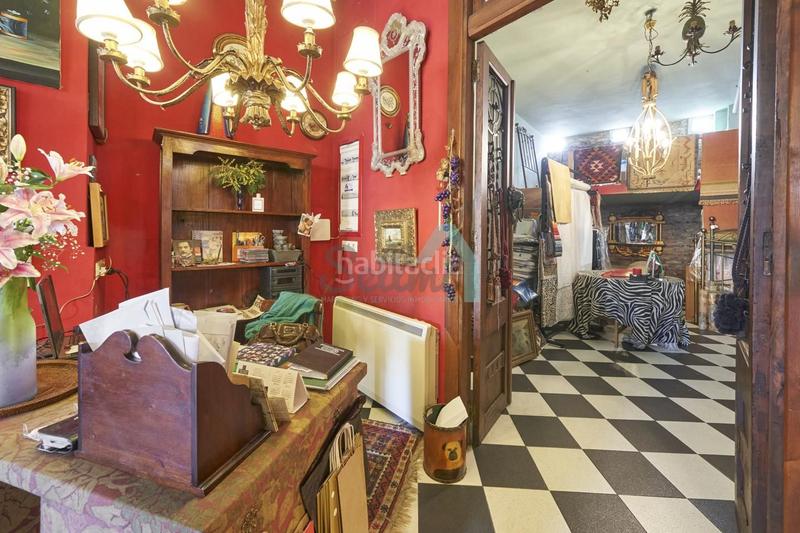 Foto f38bdcb7-9d5d-48c4-a1f0-a7f177b3b2fd. Locale commerciale con riscaldamento in Sama Langreo