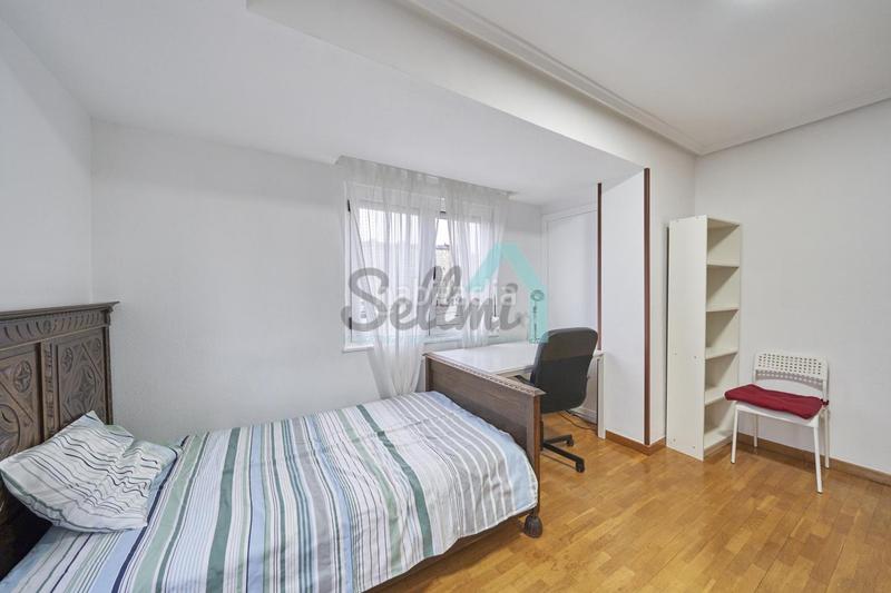 Foto 28832cad-ddb5-4e95-b90c-79d444ecfa73. Location appartement avec chauffage dans Santo Domingo - El Campillín Oviedo