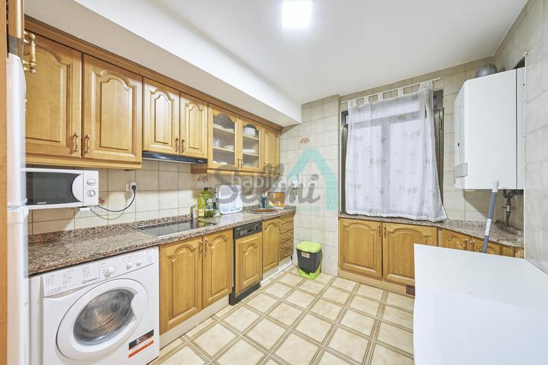 Foto 506a4d49-f628-4af2-9cbb-4b7afb0f5516. Location appartement avec chauffage dans Santo Domingo - El Campillín Oviedo