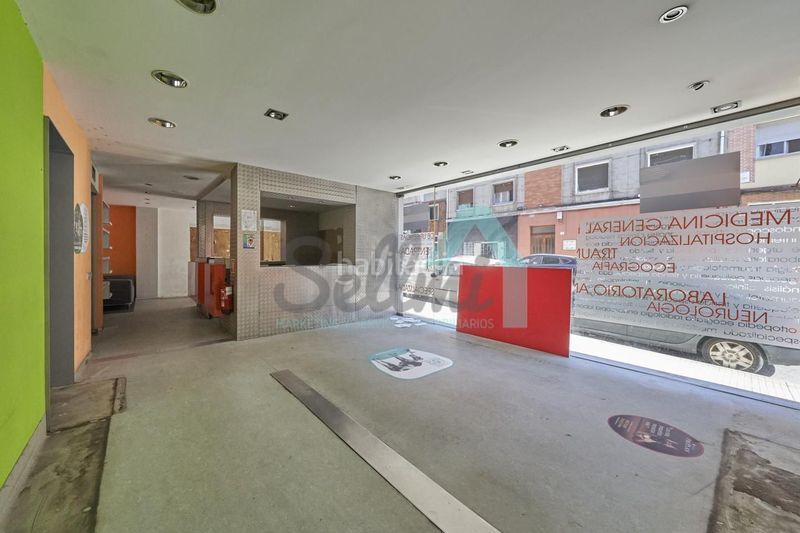 Foto 3068e634-71c8-4f8c-8228-5c7330a991c0. Local comercial a Ceares Gijón