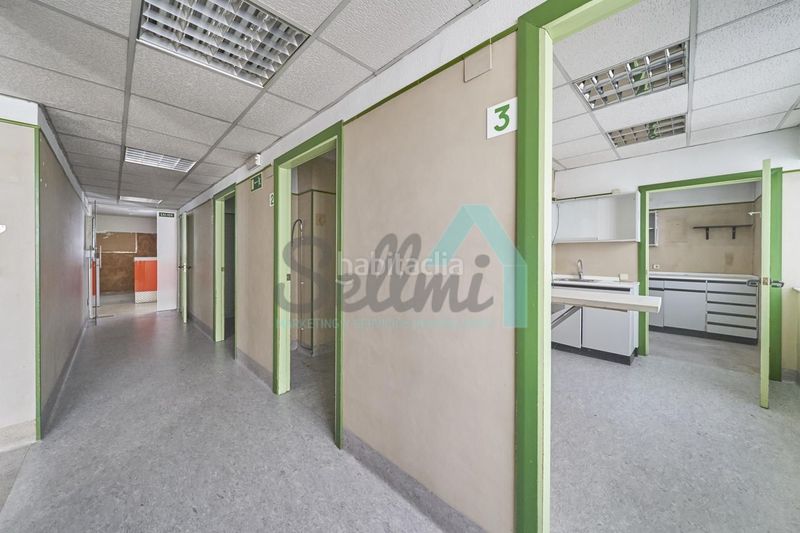 Foto a6e57fd3-8fbf-41ee-8473-8e3943aadf16. Local comercial a Ceares Gijón