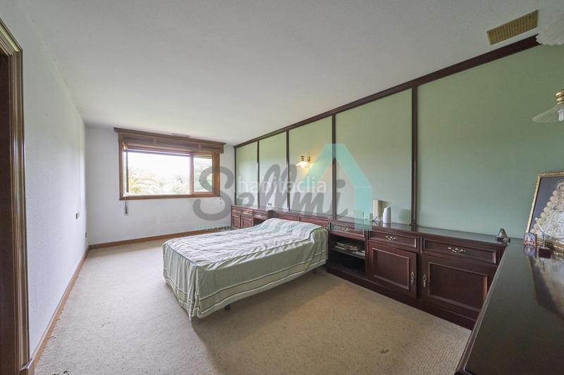 Foto 03adf78a-267b-4c24-a0aa-9253a207177f. Casa con parcheggio piscina in Cabueñes Gijón