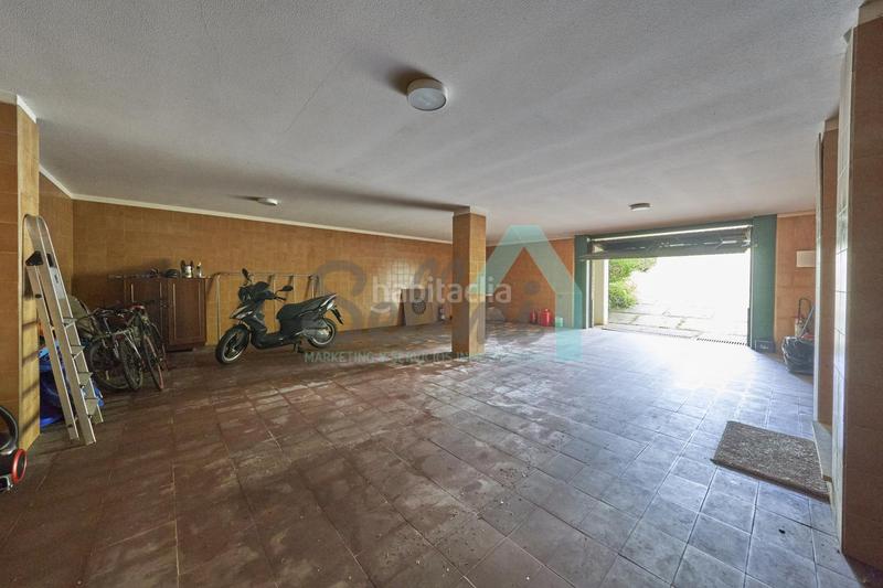 Foto 1e641270-9fb4-42ae-a059-7c9d012a65e1. Casa con parcheggio piscina in Cabueñes Gijón