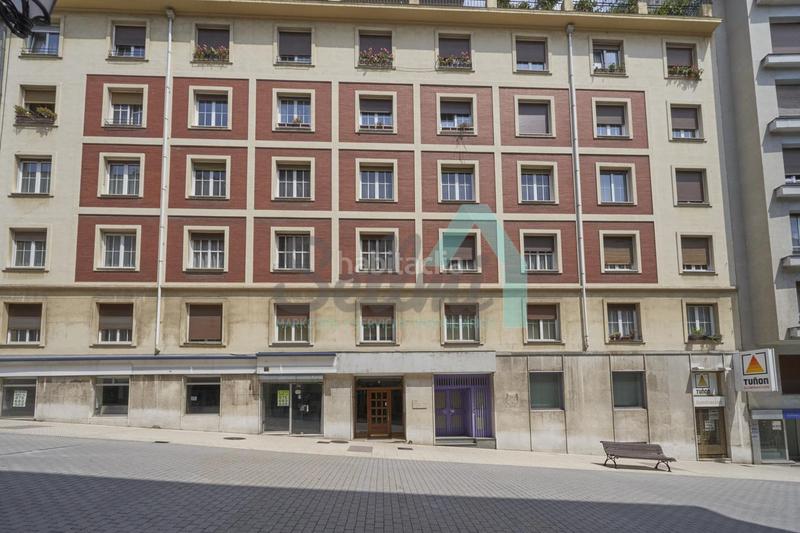 Foto 687a86d3-3d73-49c4-b644-8c44e5cd2534. Appartamento con riscaldamento parcheggio in Parque San Francisco - Uría Oviedo