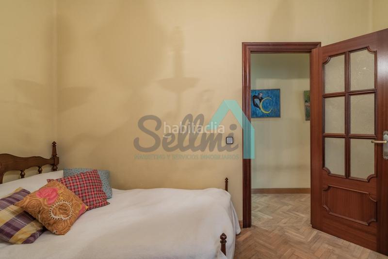 Foto d92d7994-8c46-417c-bee5-d6cc24a512a0. Appartamento con riscaldamento parcheggio in Parque San Francisco - Uría Oviedo