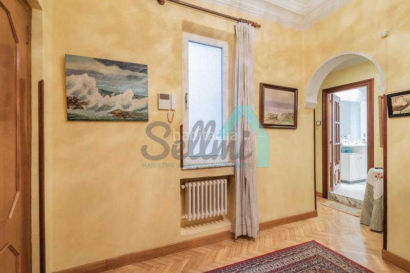 Foto f0e244c4-f158-4b59-a4cb-84aa0bd11e7e. Appartamento con riscaldamento parcheggio in Parque San Francisco - Uría Oviedo
