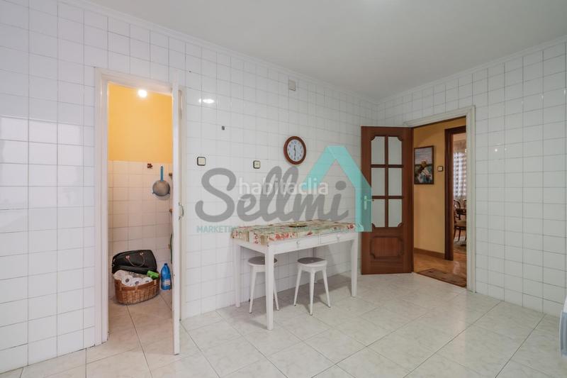 Foto 3a111cf3-c63f-422e-9e02-576235c4f584. Appartement avec chauffage parking dans Parque San Francisco - Uría Oviedo