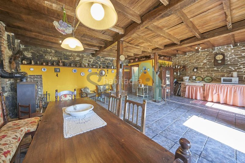 Foto 083296ca-27a0-41a3-8363-3d8f475e4d2d. Casa a Sama Langreo