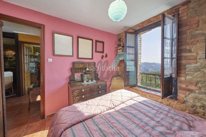 Foto 378b8583-9235-4e21-86ad-9ee988a78e31. Casa a Sama Langreo