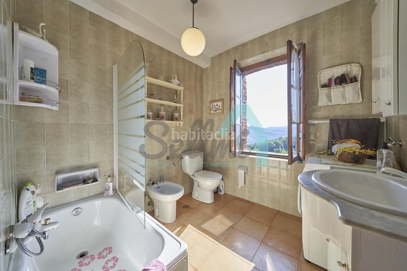 Foto e3f30c33-03f9-4cec-af8b-5e8e42a45a84. Casa a Sama Langreo