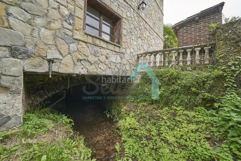 Foto f3457542-2bd5-422c-b03e-7b6ef0e7e5ff. Casa con riscaldamento in Villaviciosa - amandi Villaviciosa