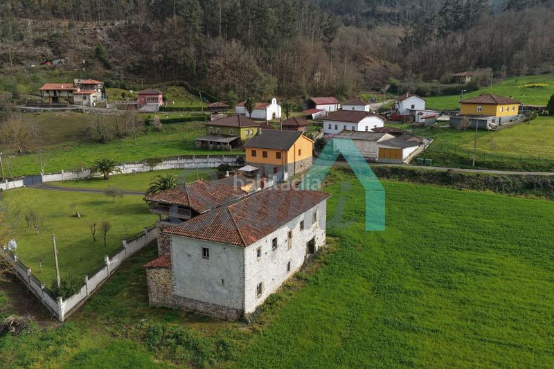 Foto 14bde01c-c180-4385-97d3-f9673a04f71f. Casa en Salas