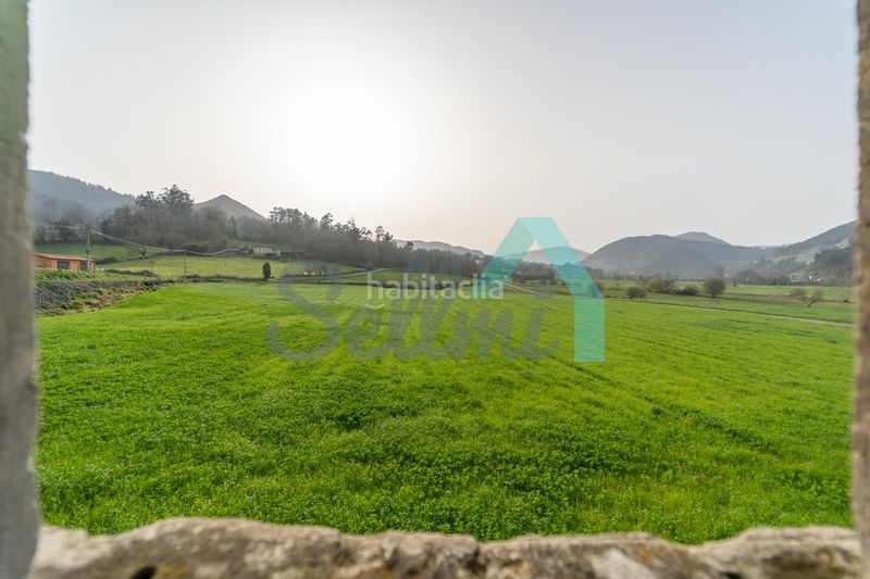 Foto c812c343-a567-4344-9958-8132318a98f4. Casa en Salas