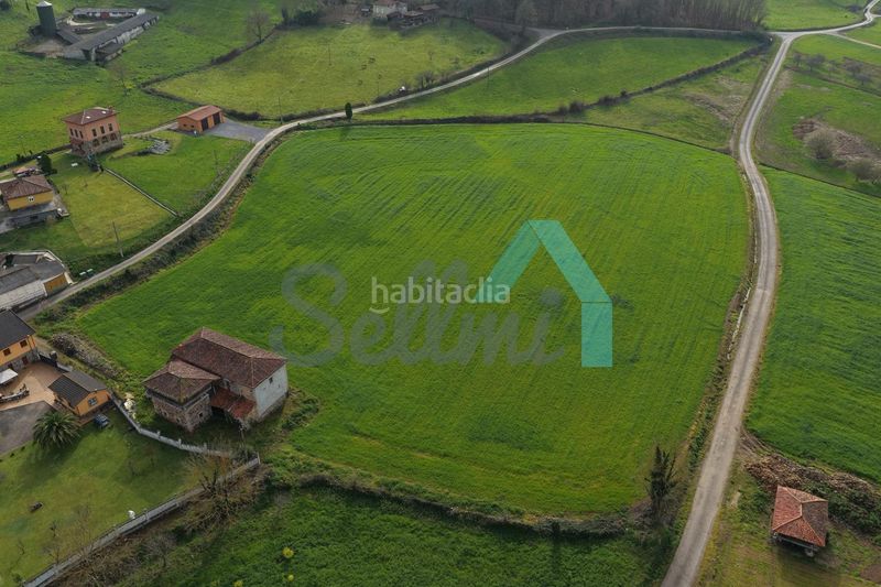 Foto 7169a126-c8d7-4d50-a722-3c4ce44b2076. Casa a Salas