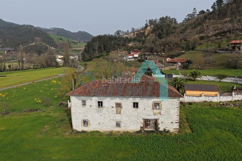 Foto a4992103-d803-4ce2-ac24-032836c3b387. Casa a Salas