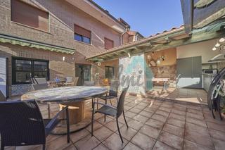 Pis  Calle fray norberto del prado. Piso en venta en pola de laviana (asturias, españa).

precio: