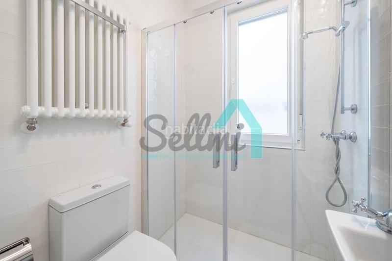 Foto 3c33b8ac-2ce8-4e71-a2d3-83c484aba0b0. Location appartement avec chauffage dans Centro Gijón
