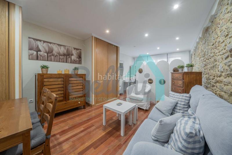 Foto d841dee1-40cb-4605-9b76-1816a5f5e389. Alquiler estudio en Santo Domingo - El Campillín Oviedo