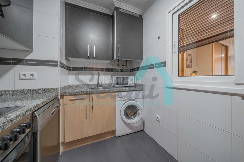 Foto fef81f1e-03c9-4529-992b-d779a899178e. Alquiler estudio en Santo Domingo - El Campillín Oviedo