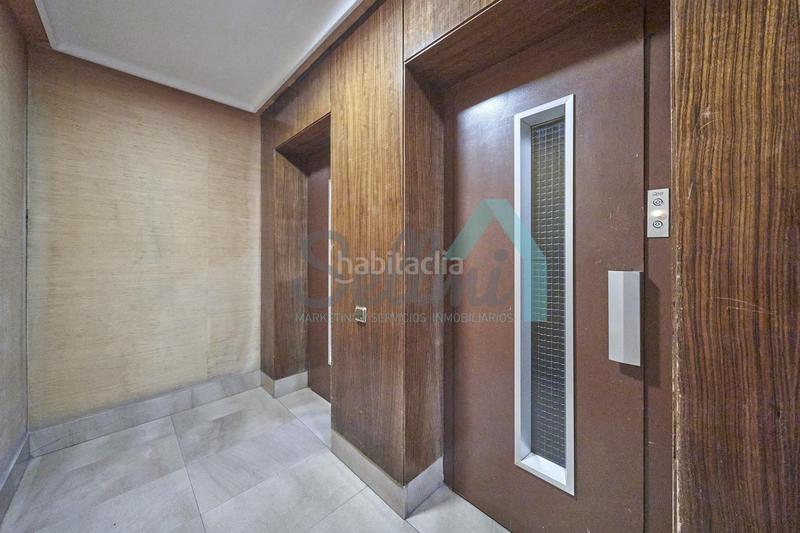 Foto d3297d00-af8f-4c08-b581-74546fa62f36. Rent flat with heating in Auditorio - Seminario - Parque de Invierno Oviedo