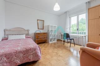 Location Appartement  Santa susana
