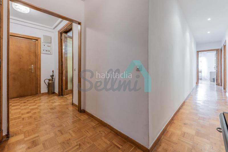 Foto 8a323f3c-63ae-4ce1-b547-60816ef4f1b0. Location appartement avec chauffage dans Parque San Francisco - Uría Oviedo
