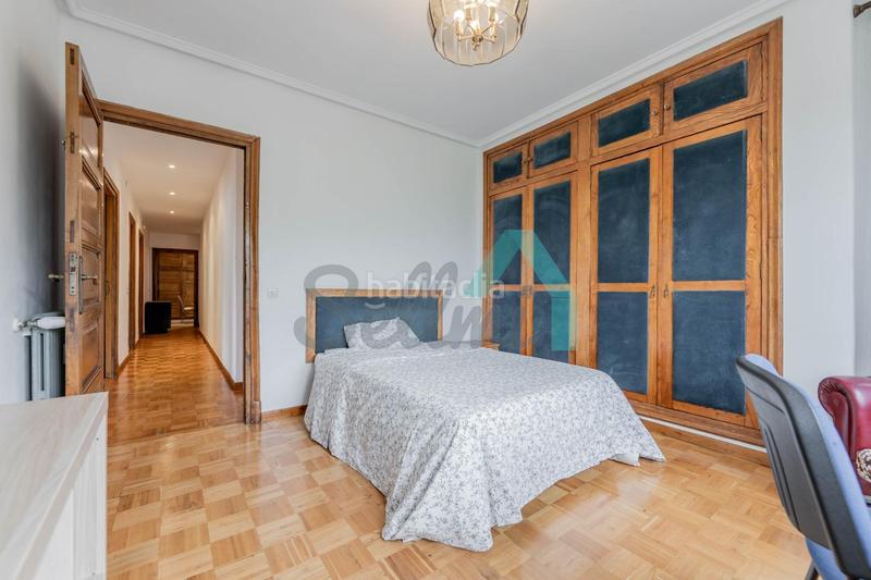 Foto a1b3b5cb-fcb8-40dc-98e2-659e9487327b. Location appartement avec chauffage dans Parque San Francisco - Uría Oviedo