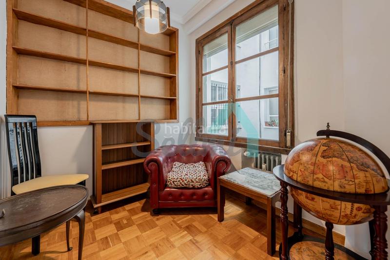 Foto 5c8bee7e-62a7-4fc3-b66a-c9017ebbdeee. Miete etagenwohnung mit heizung in Parque San Francisco - Uría Oviedo