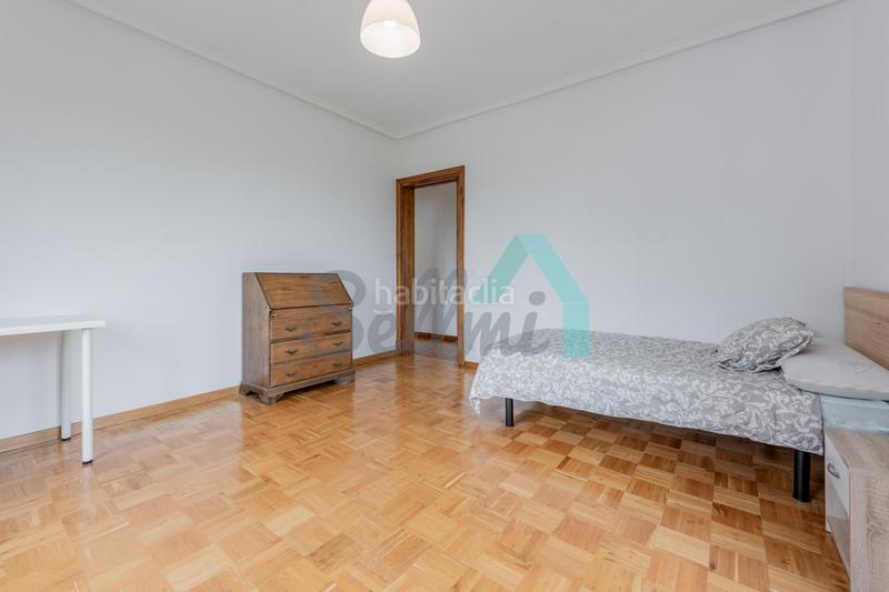 Foto acc2d047-3d2a-4b23-bba9-9f711a0409b6. Miete etagenwohnung mit heizung in Parque San Francisco - Uría Oviedo