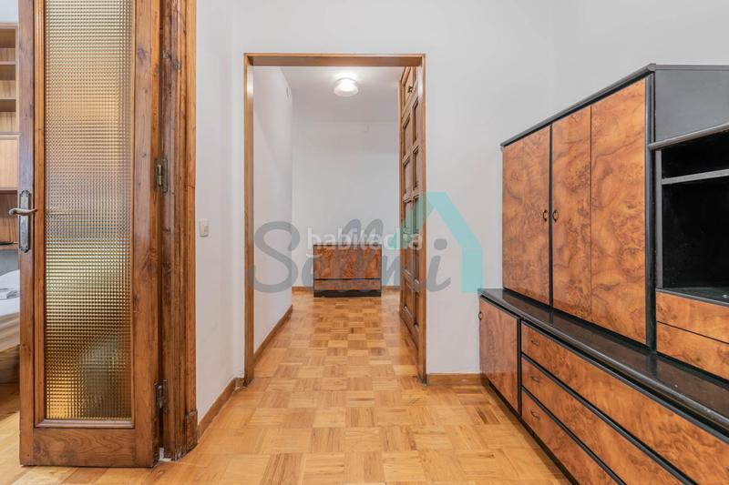 Foto f8fa8915-6546-402d-91f2-ac40ec5dce9d. Miete etagenwohnung mit heizung in Parque San Francisco - Uría Oviedo