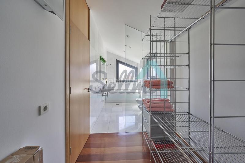 Foto 076ad2a6-78cb-4028-a129-4abbbafafd2c. Casa amb calefacció aparcament piscina a Luanco-Aramar-Antromero Gozón