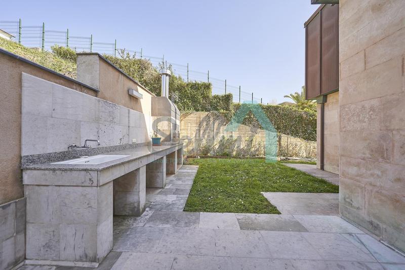 Foto 51fa1595-63d0-4f15-bbd1-9d0a4b0577e1. Casa amb calefacció aparcament piscina a Luanco-Aramar-Antromero Gozón
