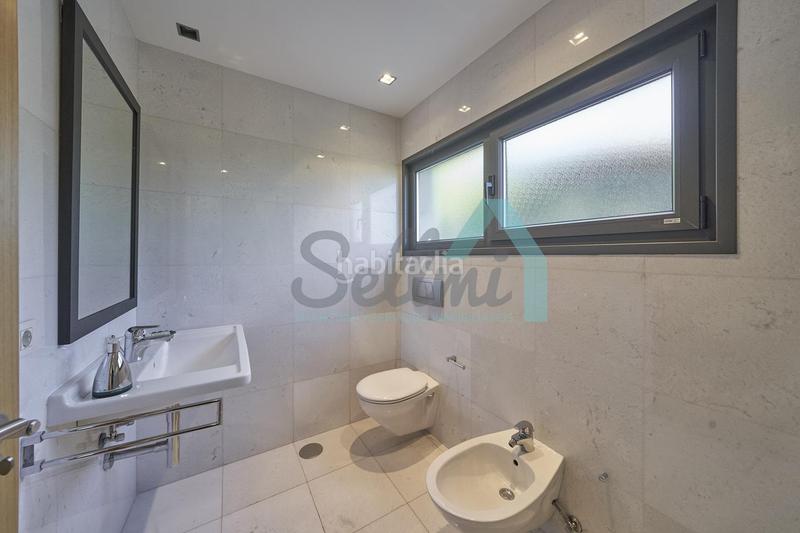 Foto 62c6a155-1e48-4681-b92b-d0d21e33d4cd. Casa amb calefacció aparcament piscina a Luanco-Aramar-Antromero Gozón