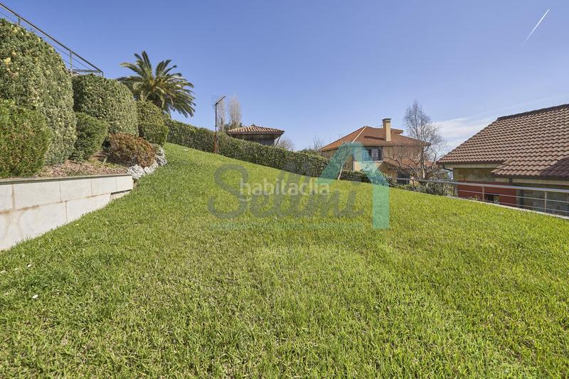 Foto 8bb1fa18-8f75-4191-9d17-153dd2c074f9. Casa amb calefacció aparcament piscina a Luanco-Aramar-Antromero Gozón