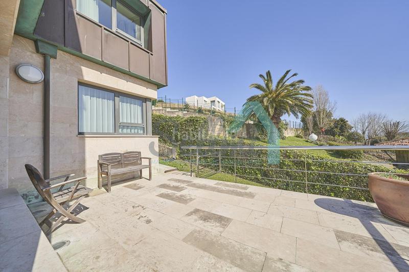 Foto 95c9bdb1-c1ac-4233-8906-cc68a6119f42. Casa amb calefacció aparcament piscina a Luanco-Aramar-Antromero Gozón