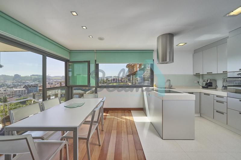 Foto 35839951-7d32-4d25-88c5-5d2fb8a0f9d9. Maison avec chauffage parking piscine dans Luanco-Aramar-Antromero Gozón