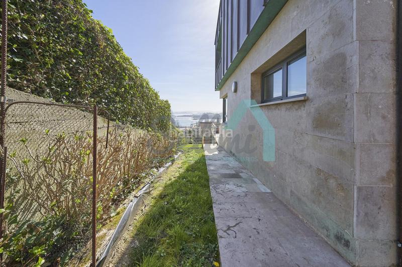 Foto f2278621-23c0-4e0c-ba64-469f580e1826. Maison avec chauffage parking piscine dans Luanco-Aramar-Antromero Gozón