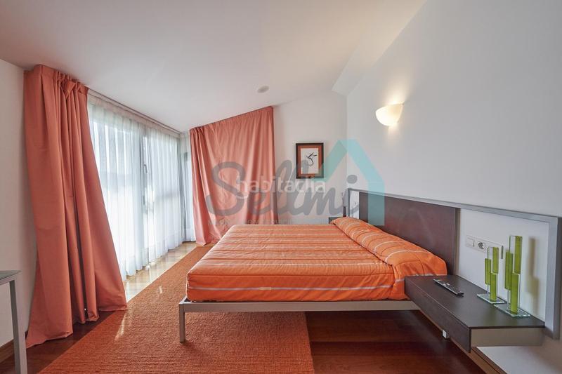 Foto f7757c68-3e43-4ab3-9035-f9b955c2228c. Maison avec chauffage parking piscine dans Luanco-Aramar-Antromero Gozón