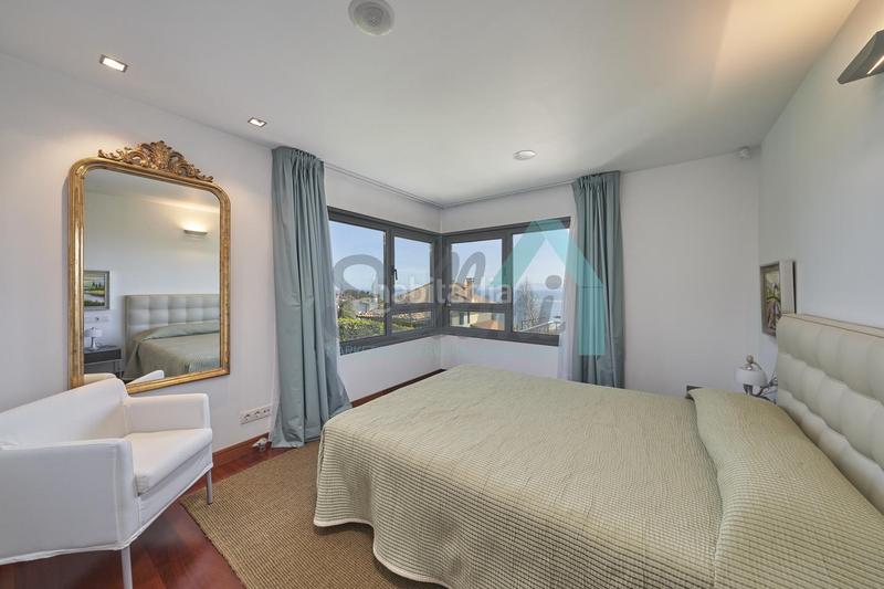 Foto fb996960-d3e6-40e5-8495-7a7f4a7512a1. Maison avec chauffage parking piscine dans Luanco-Aramar-Antromero Gozón