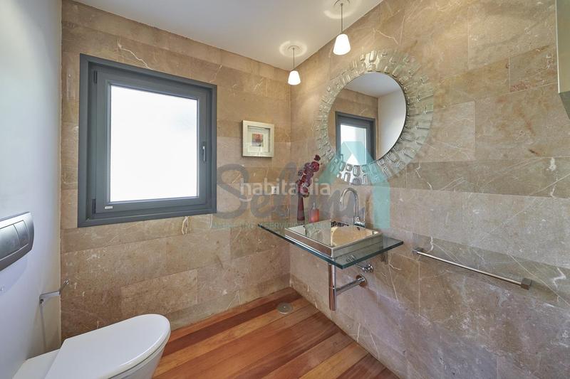 Foto fe3cf08b-2949-444d-a702-e128448a9c43. Maison avec chauffage parking piscine dans Luanco-Aramar-Antromero Gozón