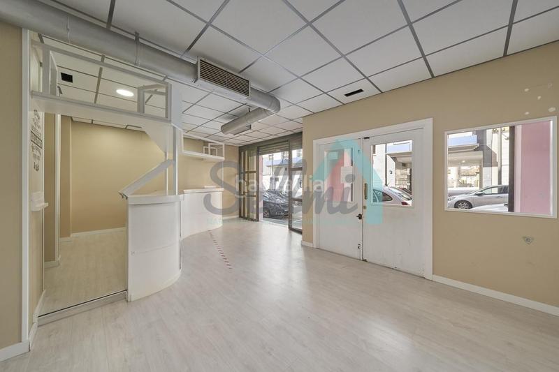 Foto 94216d11-11ec-4d5c-b570-2be49485c0dd. Lloguer local comercial a la pola Siero Siero