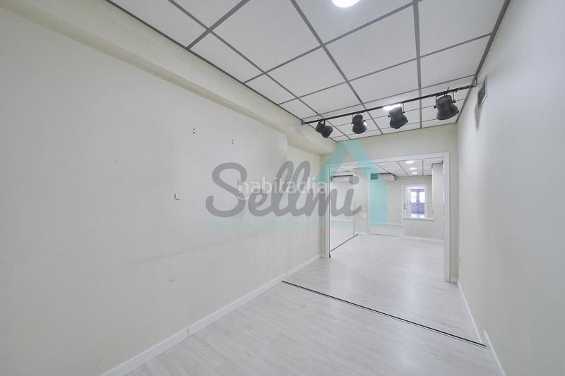 Foto d08849d0-7bb5-42b5-8c56-6e04478a01dc. Lloguer local comercial a la pola Siero Siero